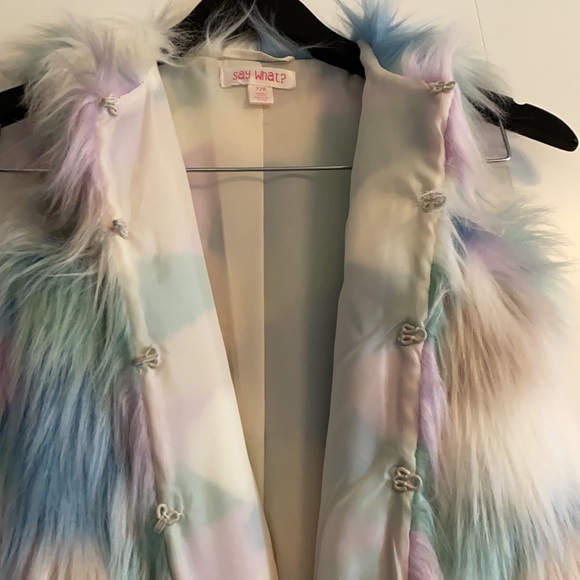 Fuzzy Girls Vest - Picture 3 of 3